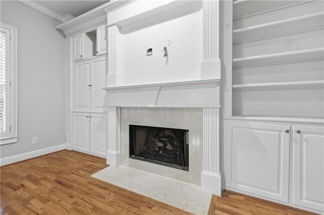 Building Photo - 3194 Windsor Lake Dr NE