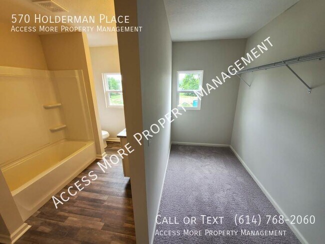 Building Photo - 570 Holderman Pl