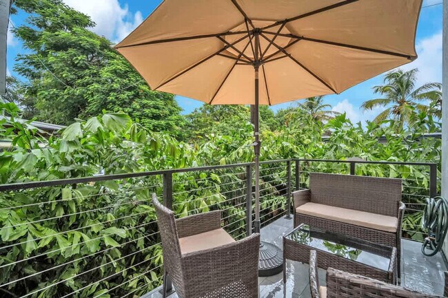 Building Photo - 2951 NW 13th St