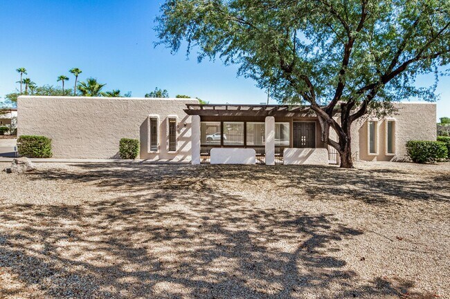 Building Photo - Huge North Scottsdale Home on 1/2 acre