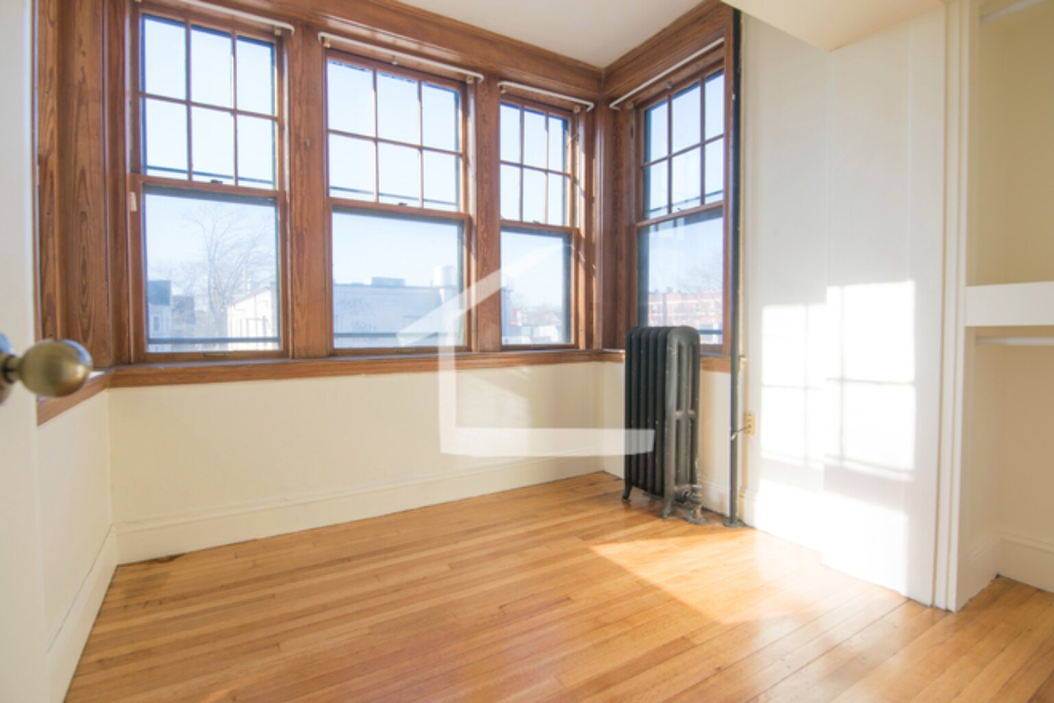 Building Photo - 50 Chester St