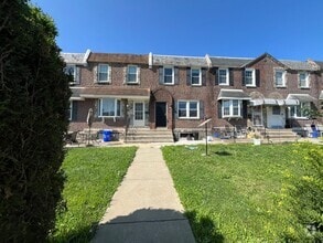 Building Photo - 3232 Friendship St