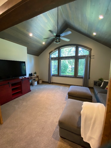 Building Photo - 61 Cedar Pointe Lp
