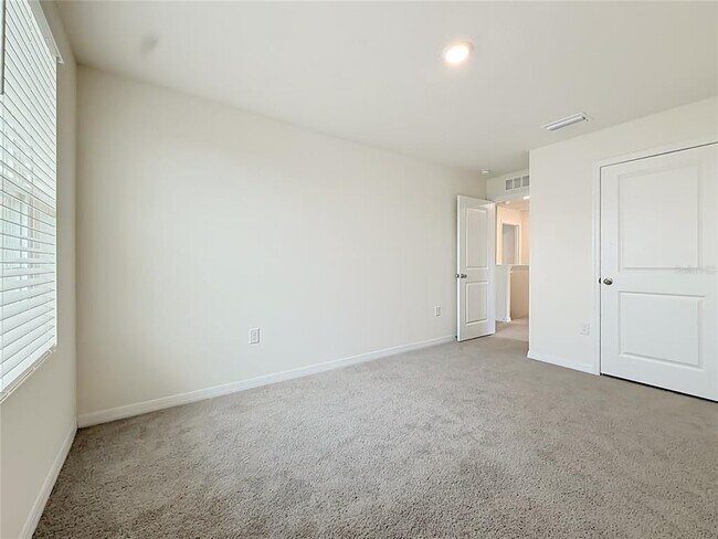 Building Photo - 35288 Spruce Knob Ct
