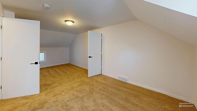 Building Photo - IMMACULATE - Clark / Fulton Area - 3 Bedrooms - 3 Baths - Single Family Home