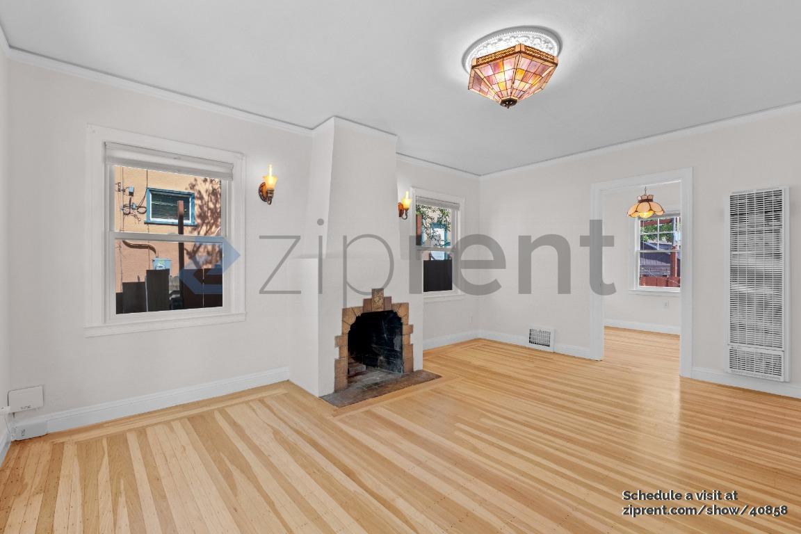 Building Photo - 2242 E 32nd St