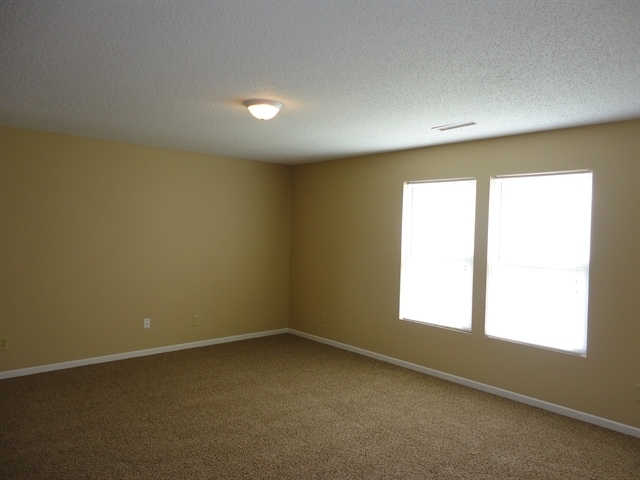 Building Photo - 920 Belvedere Dr