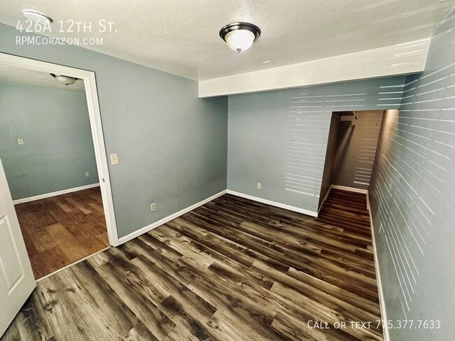 Building Photo - 426 12th St