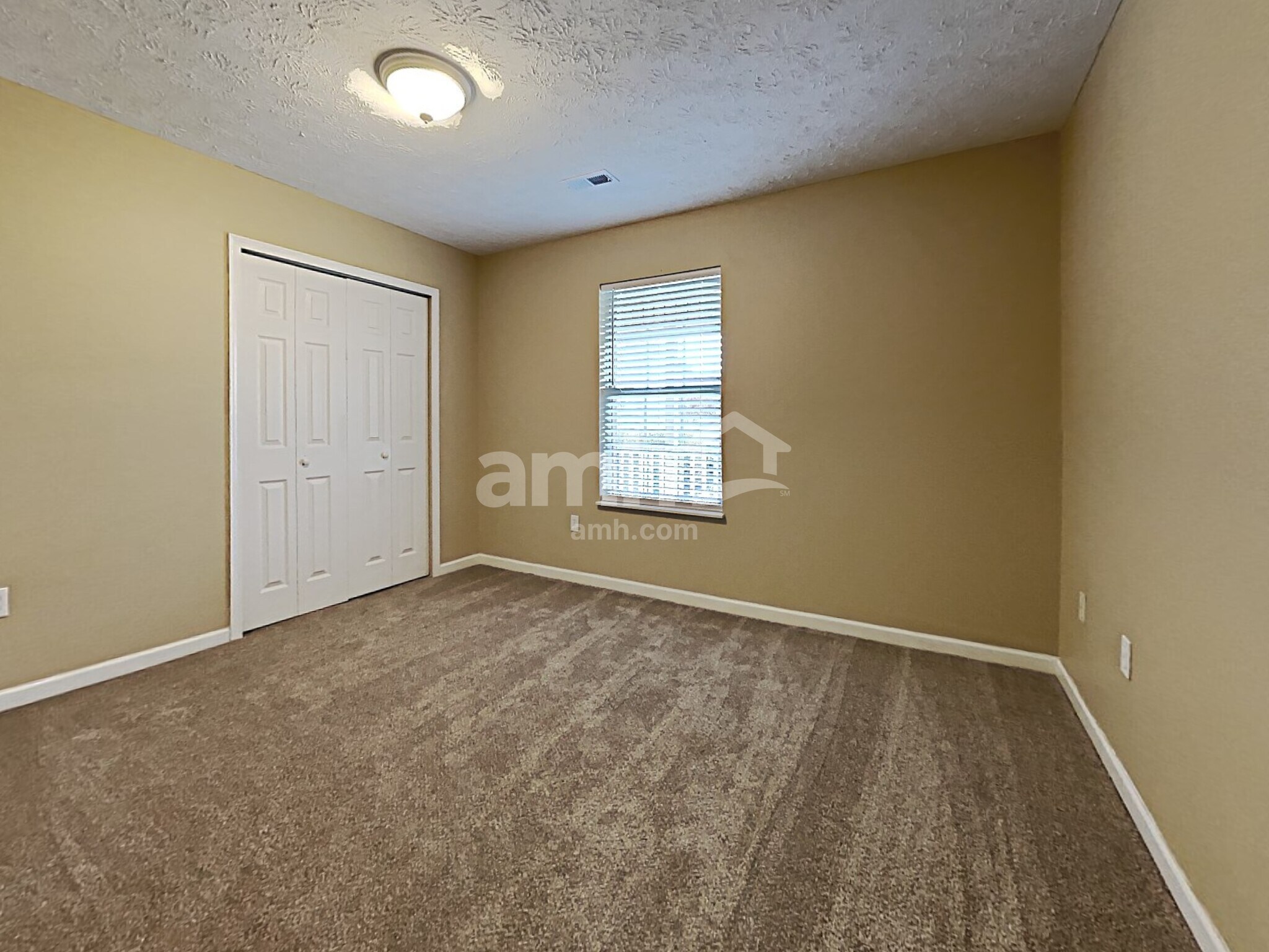 Building Photo - 6100 Glenmay Dr