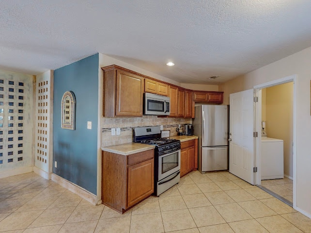 Building Photo - 3010 May Cir SE