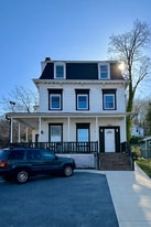 Building Photo - 21 Continental Pl