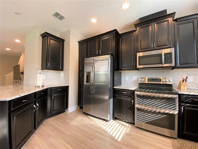 Building Photo - 2769 Econ Landing Blvd