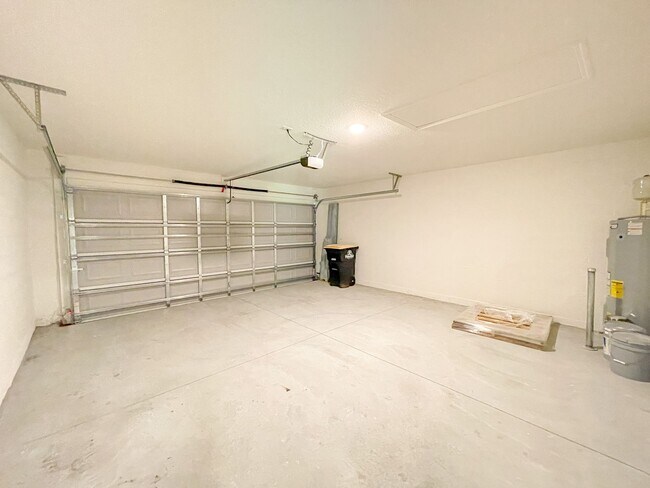 Building Photo - BEAUTIFUL 3BD/2BA Home in Palm Bay!!
