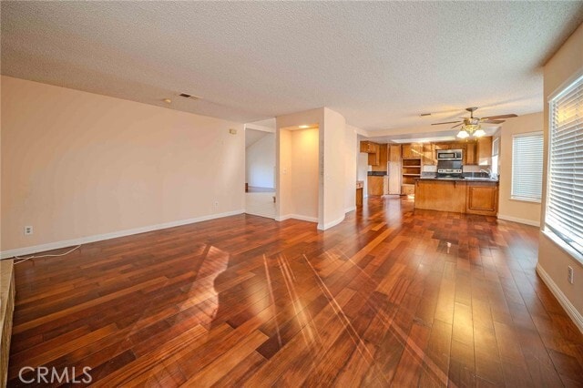 Building Photo - 2100 Winterwood Dr