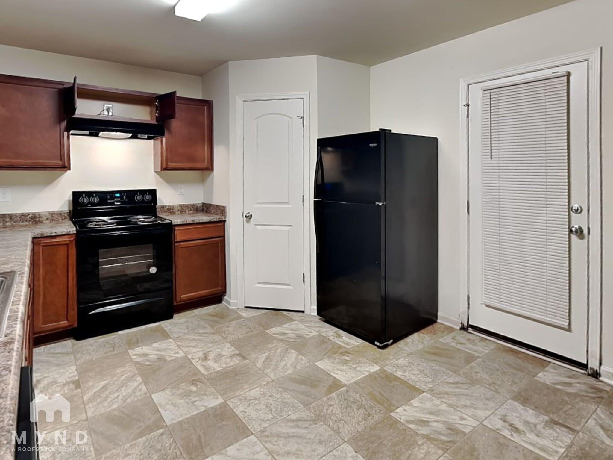 Building Photo - 2544 Piering Dr