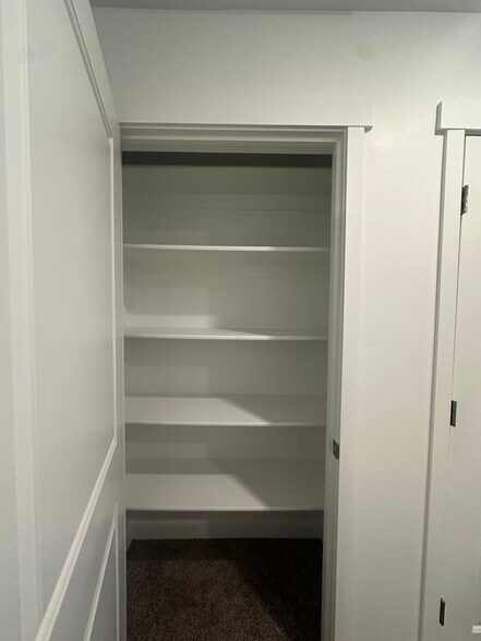 Building Photo - 1146 W 340 S