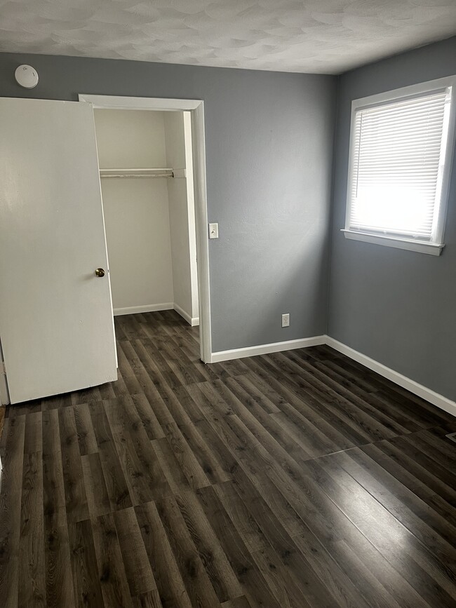 Bedroom 2 - 6817 Jackson St