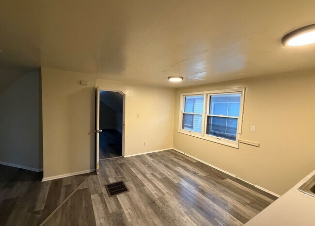 Building Photo - 4228 W Bonny Pl