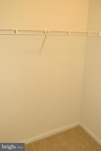 Building Photo - 1001 N Randolph St