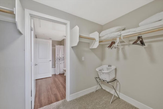 Building Photo - 2230 Qualcomm Way