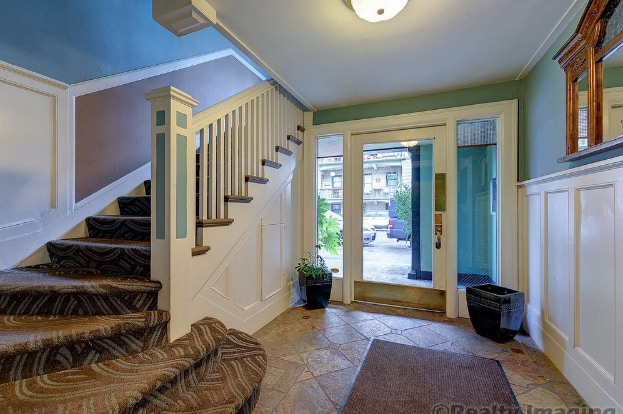 Building Photo - 507 NW 22nd Ave