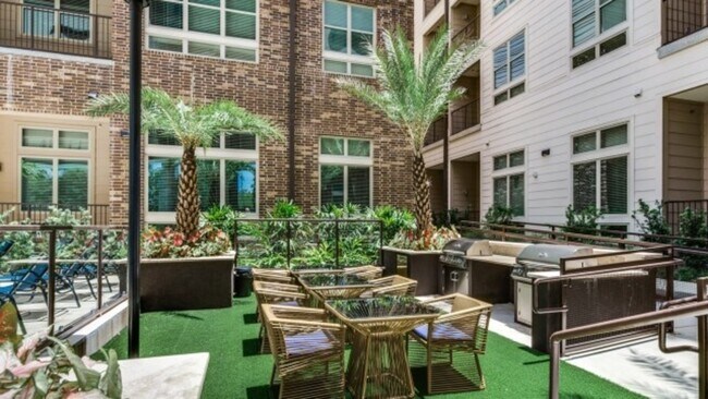 Building Photo - 5755 Almeda Rd