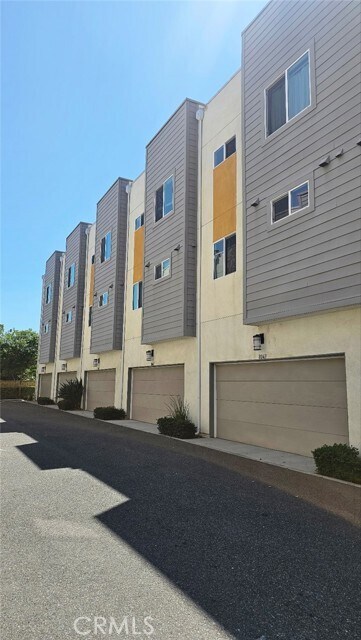 Building Photo - 8073 Ackerman St