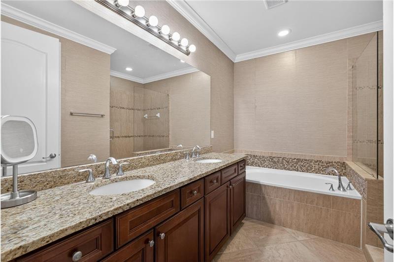 Building Photo - 4543 Mediterranean Cir