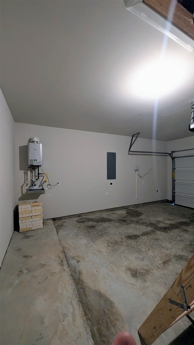 Building Photo - 31814 Blossom Ln