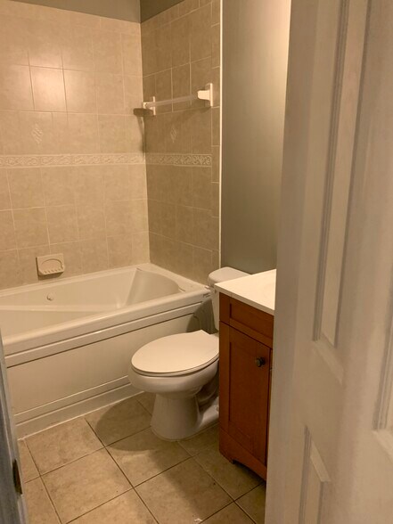 Building Photo - 500 Florida Ave NW