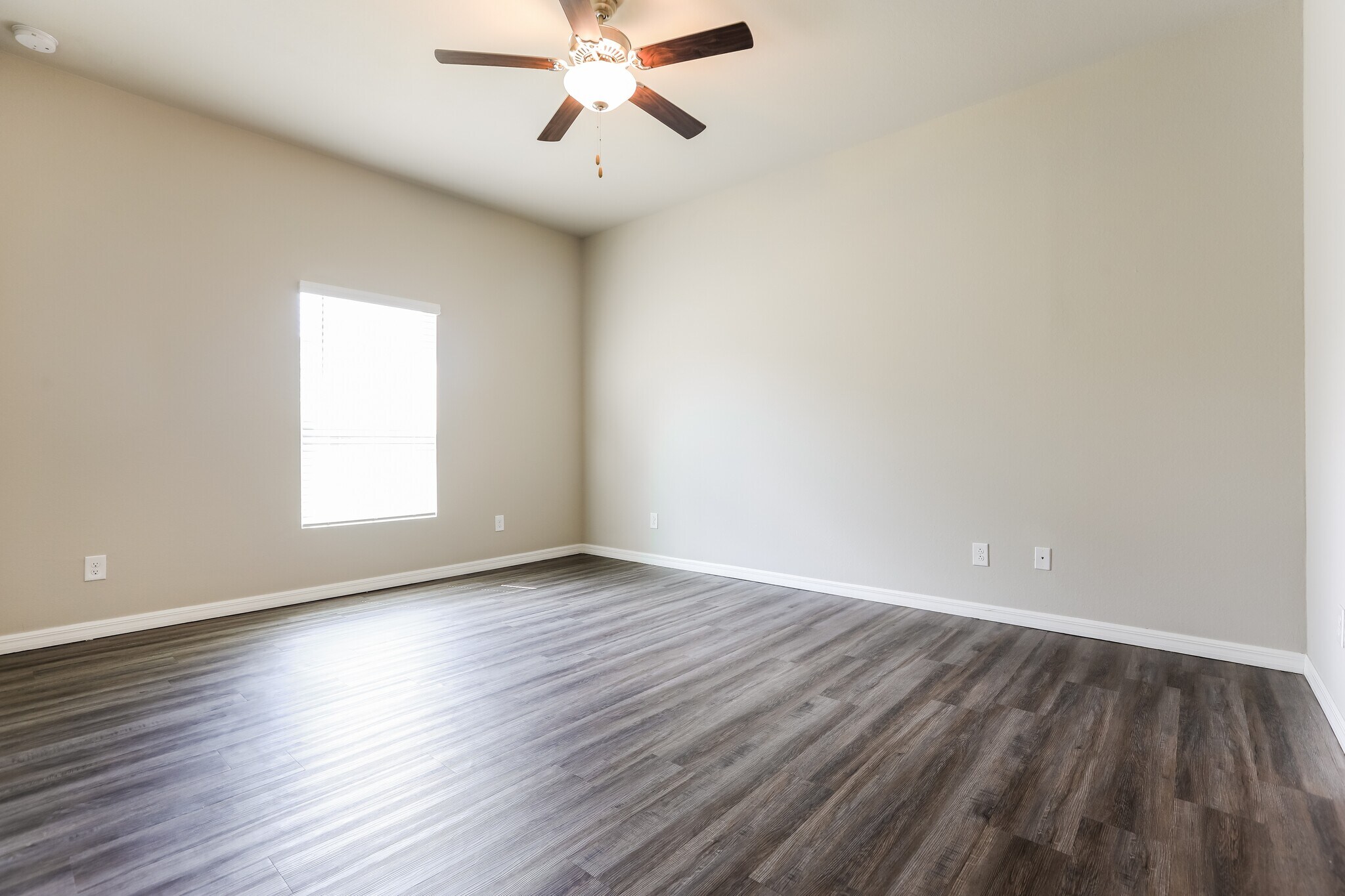 Building Photo - 17457 Waco Ave