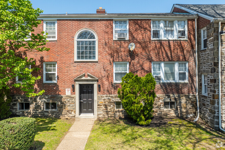 Building Photo - Wynnefield Terrace