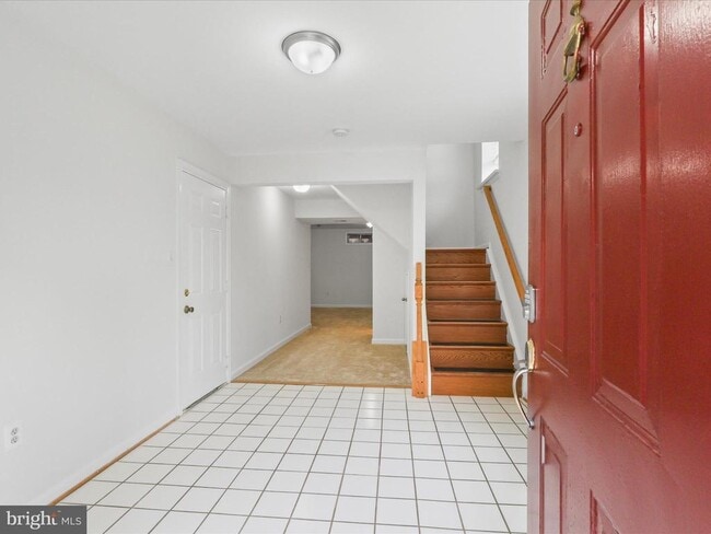 Building Photo - 7700 Shadowcreek Terrace