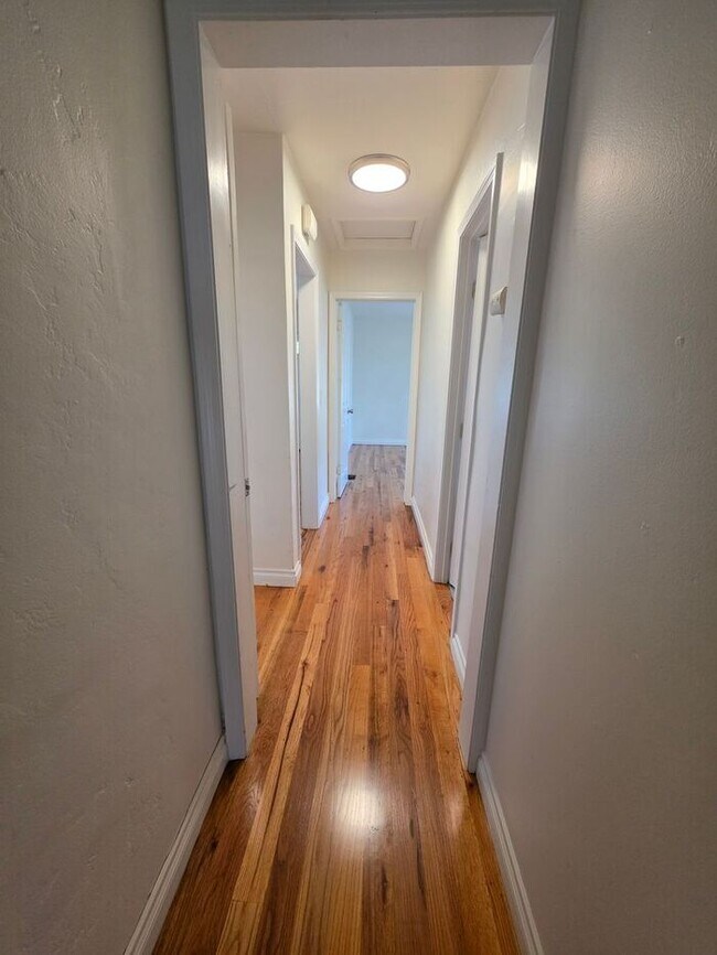 Building Photo - Home Close to La Mesa Village for Rent