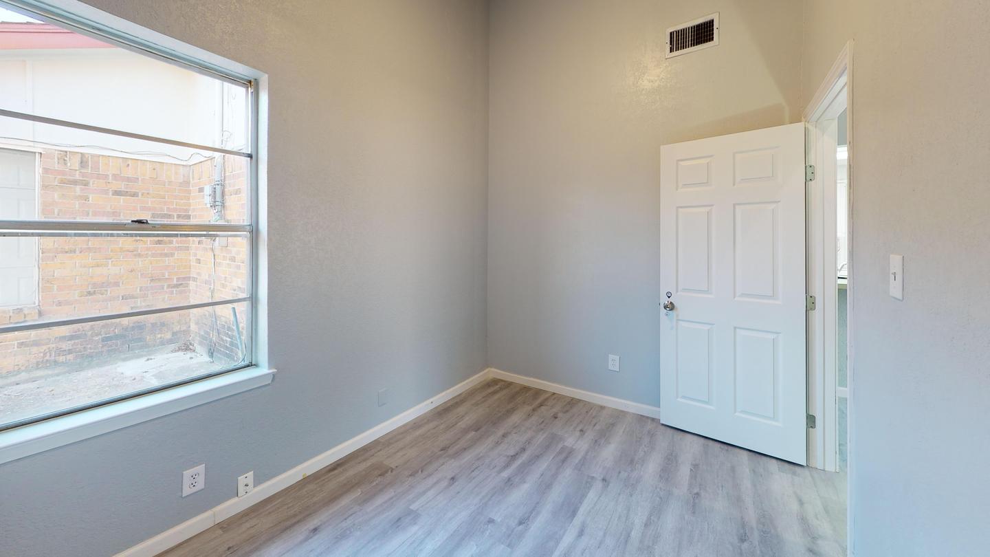 Building Photo - 3055 Casita Ct
