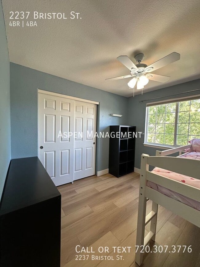 Building Photo - 2237 Bristol St