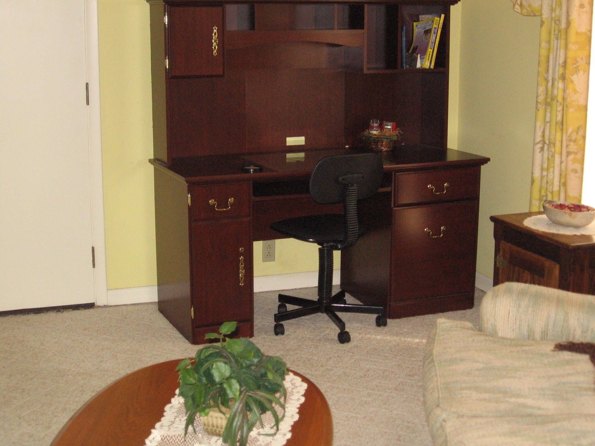 Building Photo - 1943 Knox Rd