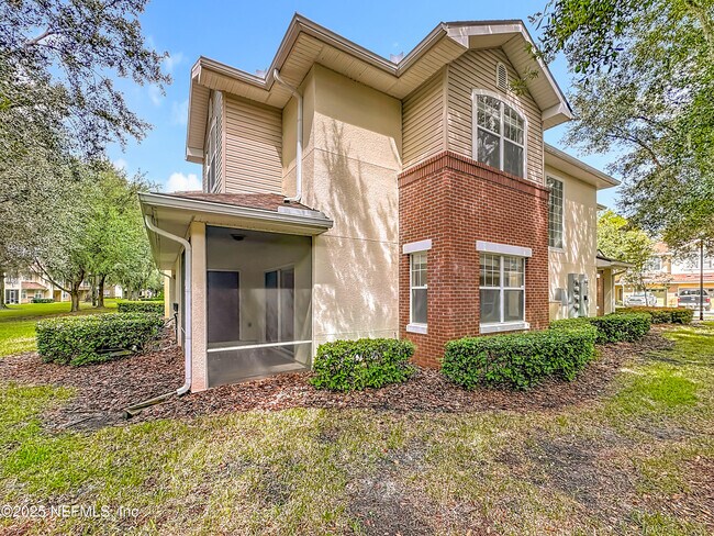 Building Photo - 5663 Greenland Rd