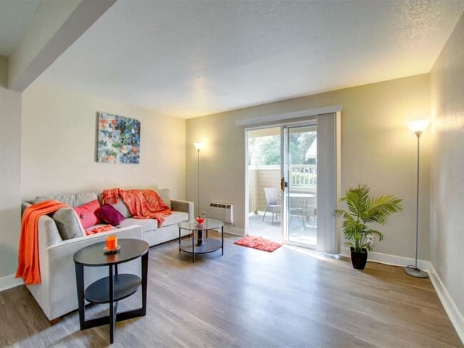Building Photo - Terra House Apartments