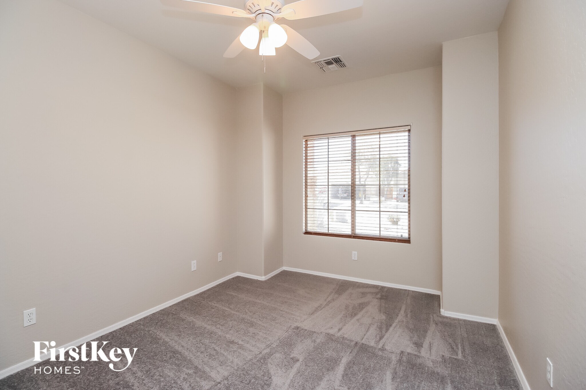 Building Photo - 28067 N Quartz Dr