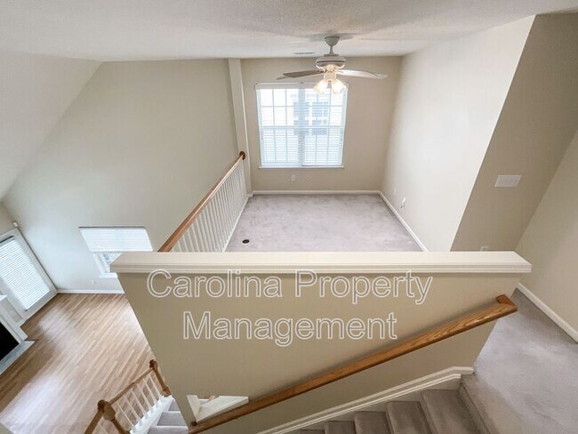 Building Photo - 217 Arlington Downs Blvd