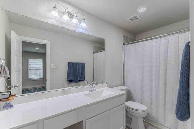 Building Photo - 22035 Juniper Crossing Dr