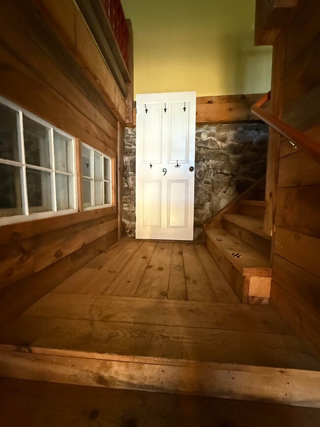 Building Photo - 9 Depot Rd