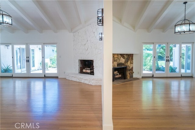 Building Photo - 5054 Encino Ave