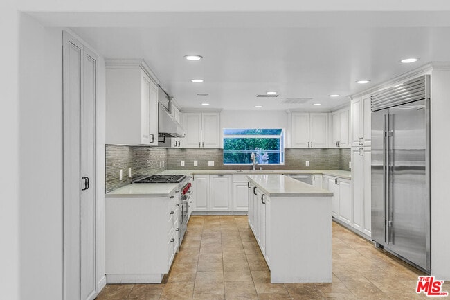 Building Photo - 19016 Wells Dr