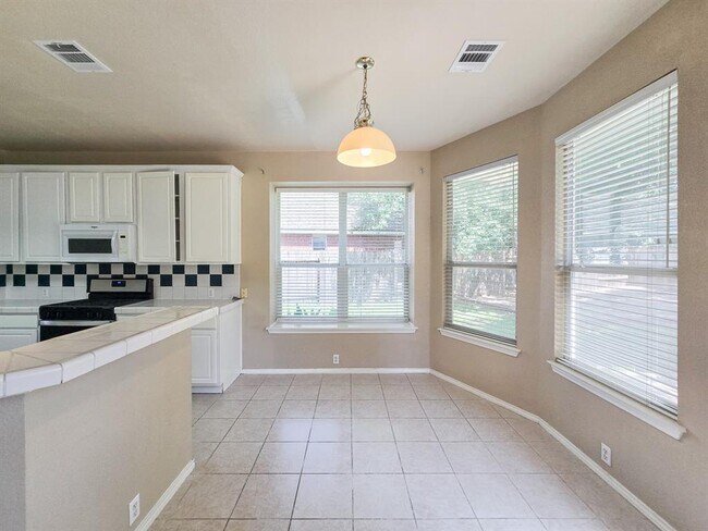 Building Photo - 17692 Box Canyon Terrace