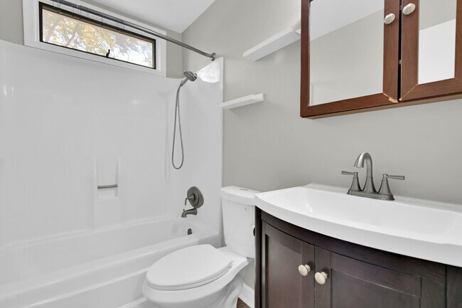Building Photo - 4329 Whitehall Ln
