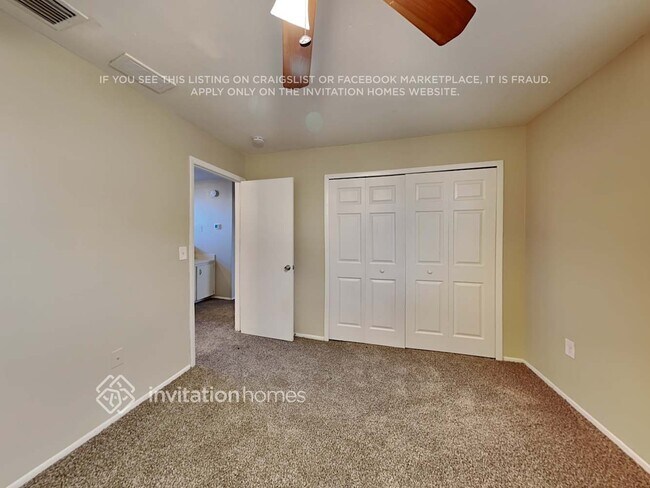 Building Photo - 622 Lake Dexter Cir