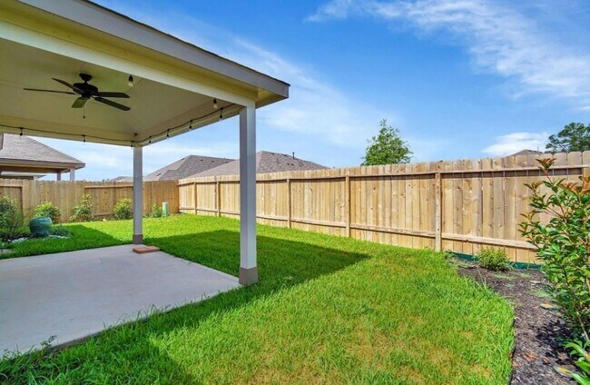 Building Photo - 40843 Mostyn Hill Dr
