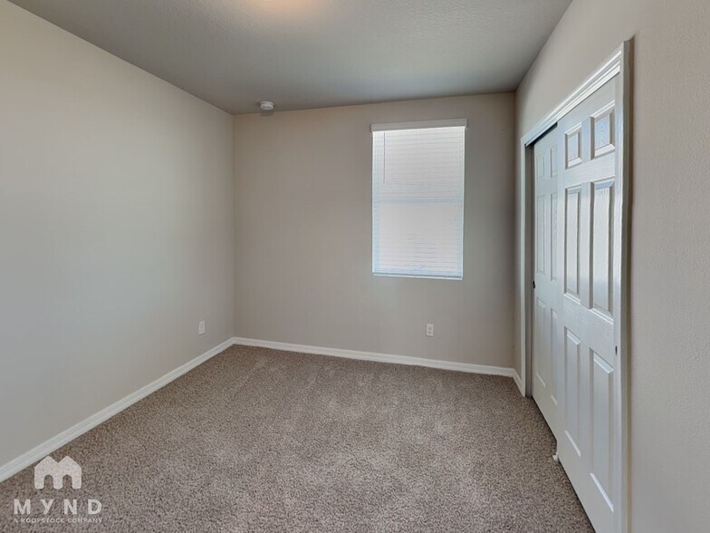 Building Photo - 188 Towns Cir